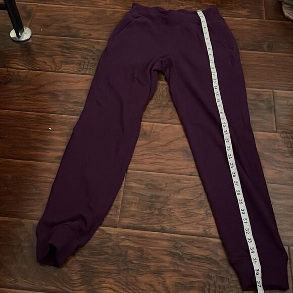 Lululemon Purple Drawstring Athletic Joggers - Picture 3 of 12
